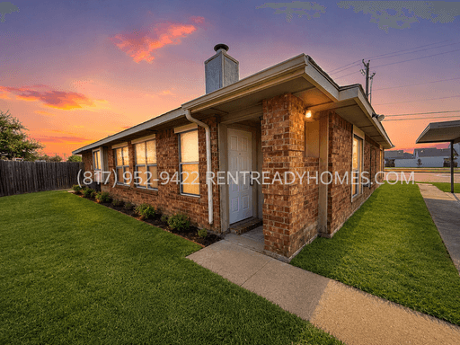9902 Plainfield Dr, Fort Worth, TX
