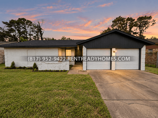 11802 Crystalwood Dr, Houston, TX