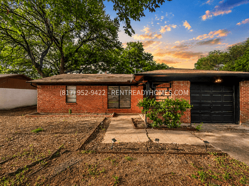2306 Loyce Dr, Mesquite, TX